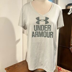 Under Armour Women's Gray V-Neck Jersey
